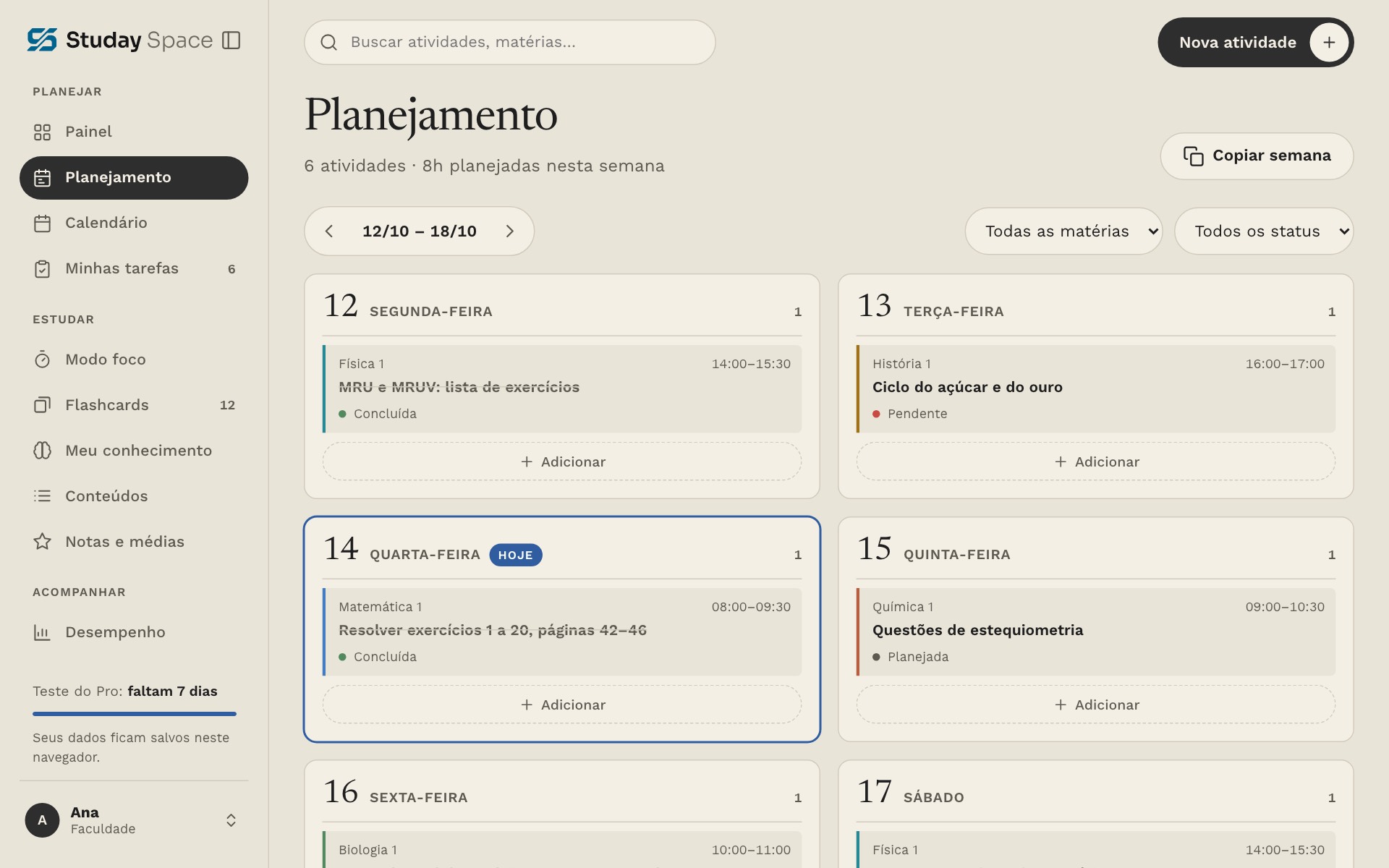 Tela de planejamento semanal do Studay Space, com as atividades de cada dia